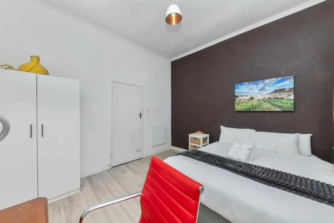 Villa Modern And Stylish 2 Bd House In Claremont Kapstadt Ferienhaus